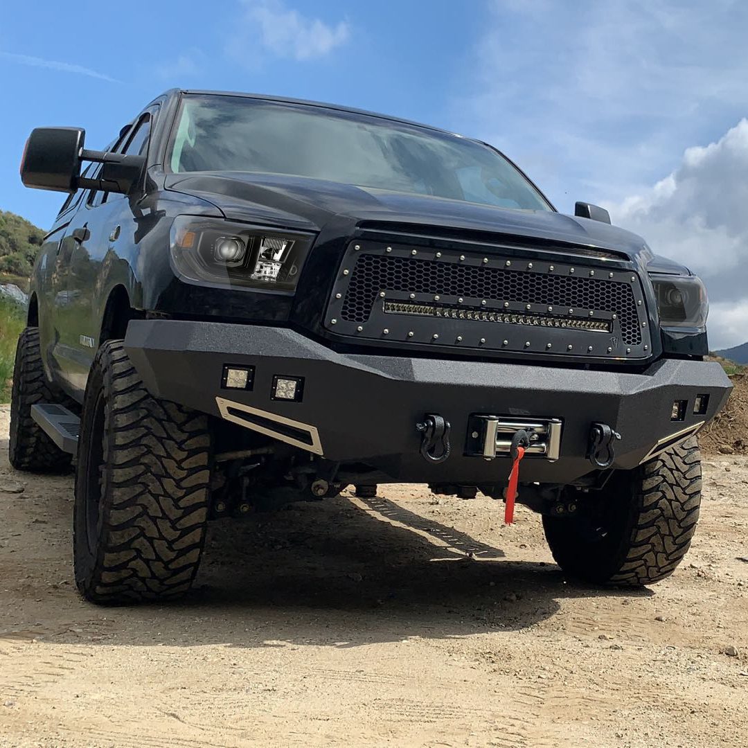 2007-2013 Toyota Tundra G2 Luxx Series LED Projector Headlights