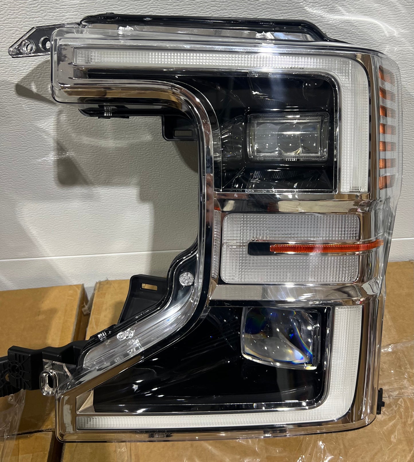 2020-2022 Ford Super Duty F250/F350/F450 LED HeadLights (Chrome/Black)