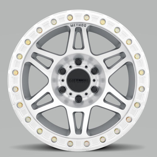Method | MR106 Beadlock 17x9 -44mm Offset 8x6.5 130.81mm CB Machined/Clear Coat w/BH-H36125 Wheels