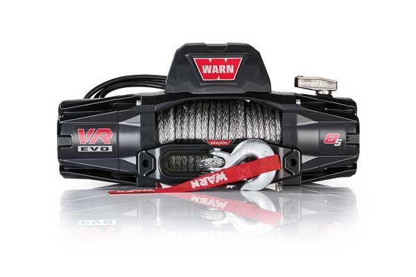 VR EVO 8-S 90? of 3/8? synthetic rope and black hawse fairlead