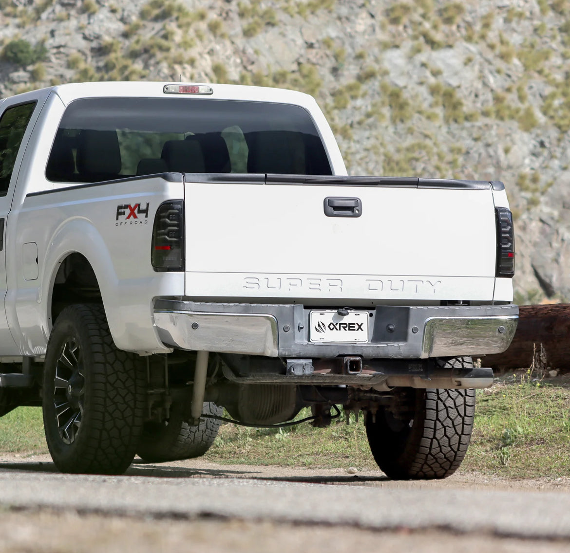 FORD F250/F350 SUPERDUTY (1999-2016): ALPHAREX LUXX LED TAIL LIGHTS