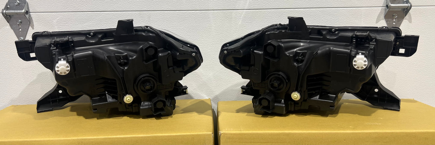2016-2023 Toyota Tacoma LED Reflector HeadLights