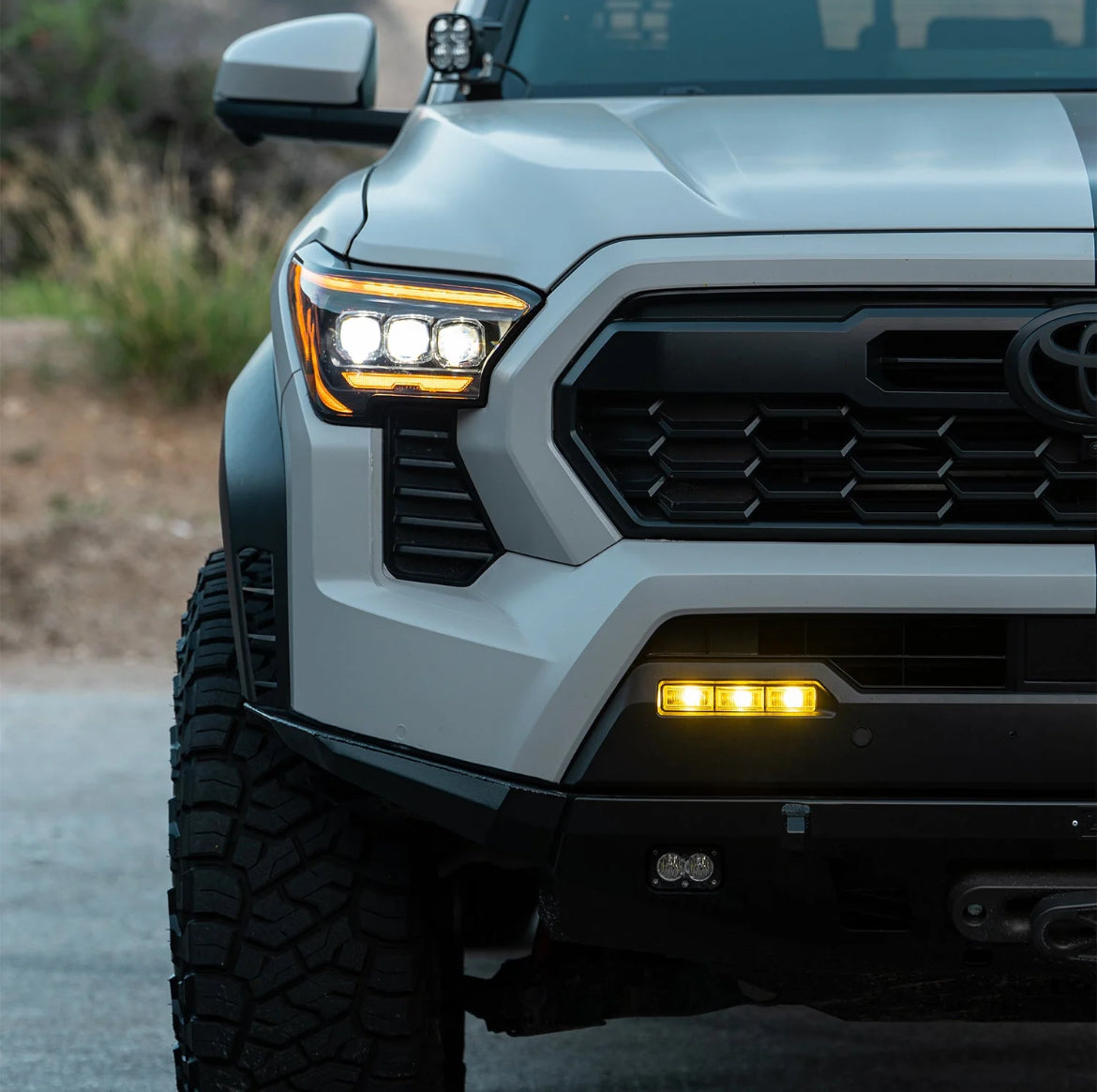 2024+ Toyota Tacoma/ 2022+ Tundra/Sequoia /2025+ 4Runner DoubleTap Dual Color LED Projector Fog Lights
