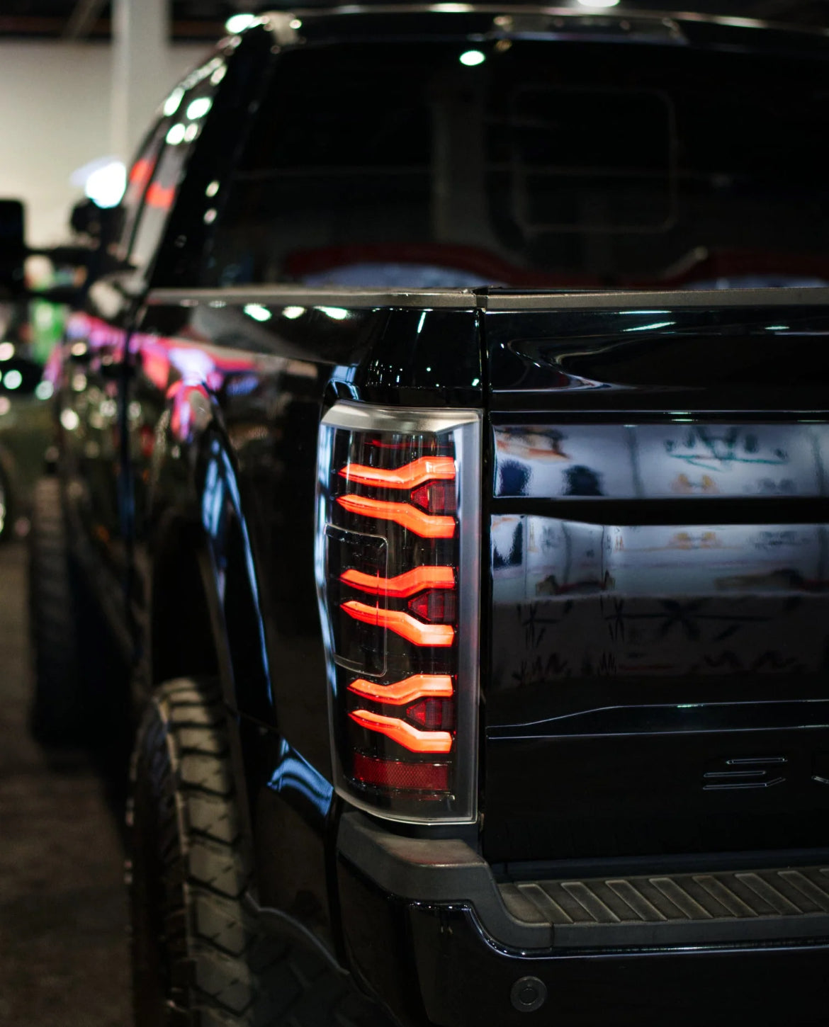 FORD F250/F350 SUPERDUTY (2017-2022): ALPHAREX LUXX LED TAIL LIGHTS