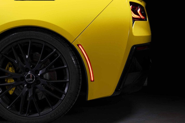 CHEVROLET CORVETTE C7 2014-2019 : MORIMOTO XB LED FRONT SIDE MARKERS