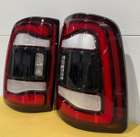 2019-2024 Ram 2500/3500 LED Tail Lights (Black/Red)