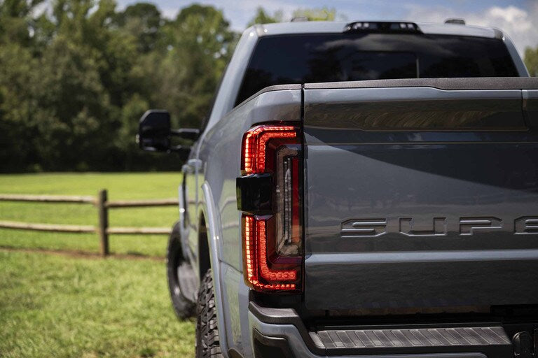 FORD SUPER DUTY F250/F350/F450 (2023-2026): MORIMOTO XB LED TAIL LIGHTS