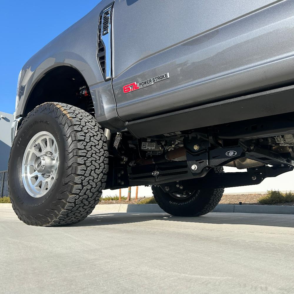 OUO 3.5”-5.5” Lift Kit 2023+ Ford F250/F350
