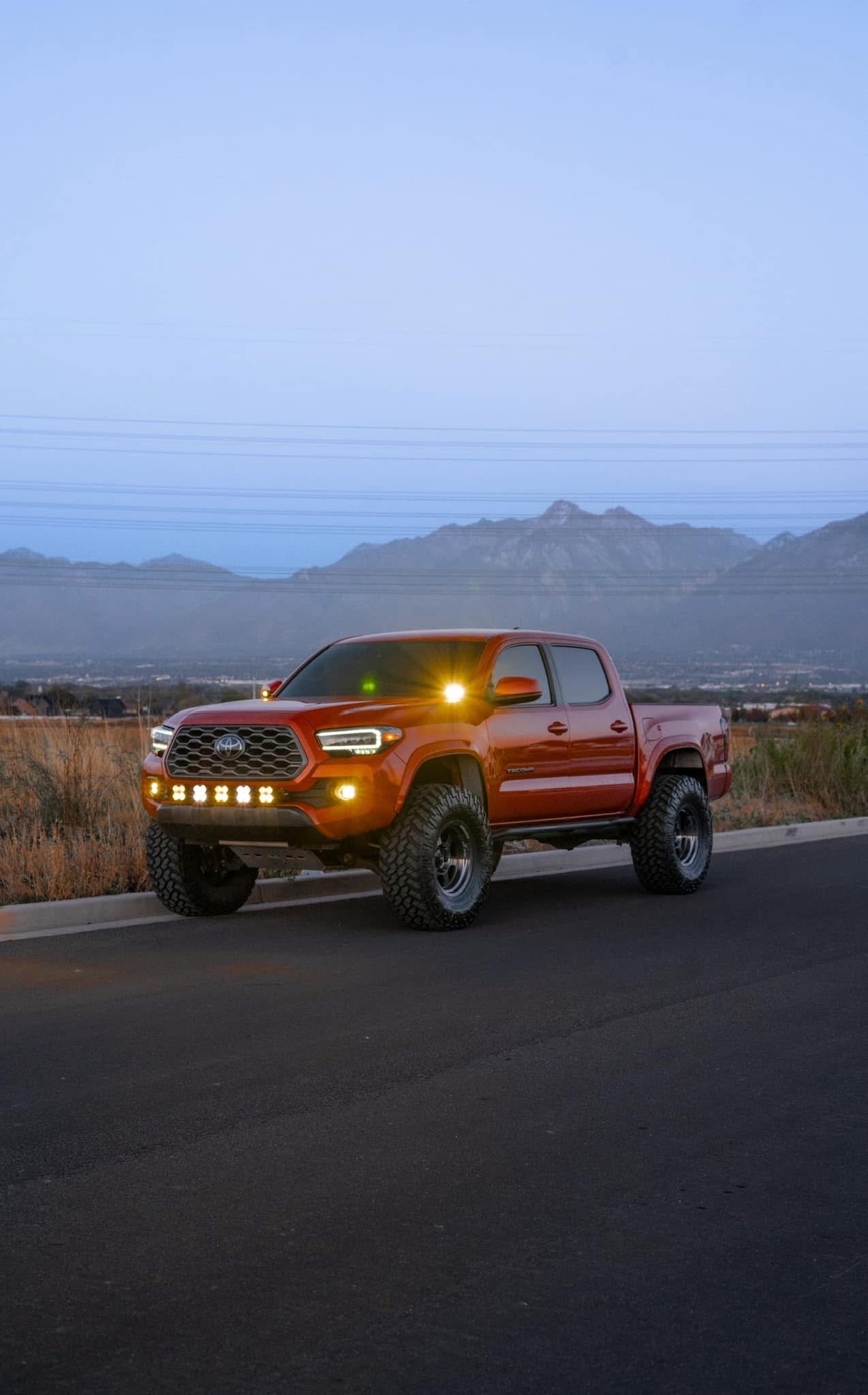 BAJA DESIGNS XL LINKABLE BUMPER LIGHT KIT - TOYOTA 2016-2023 TACOMA