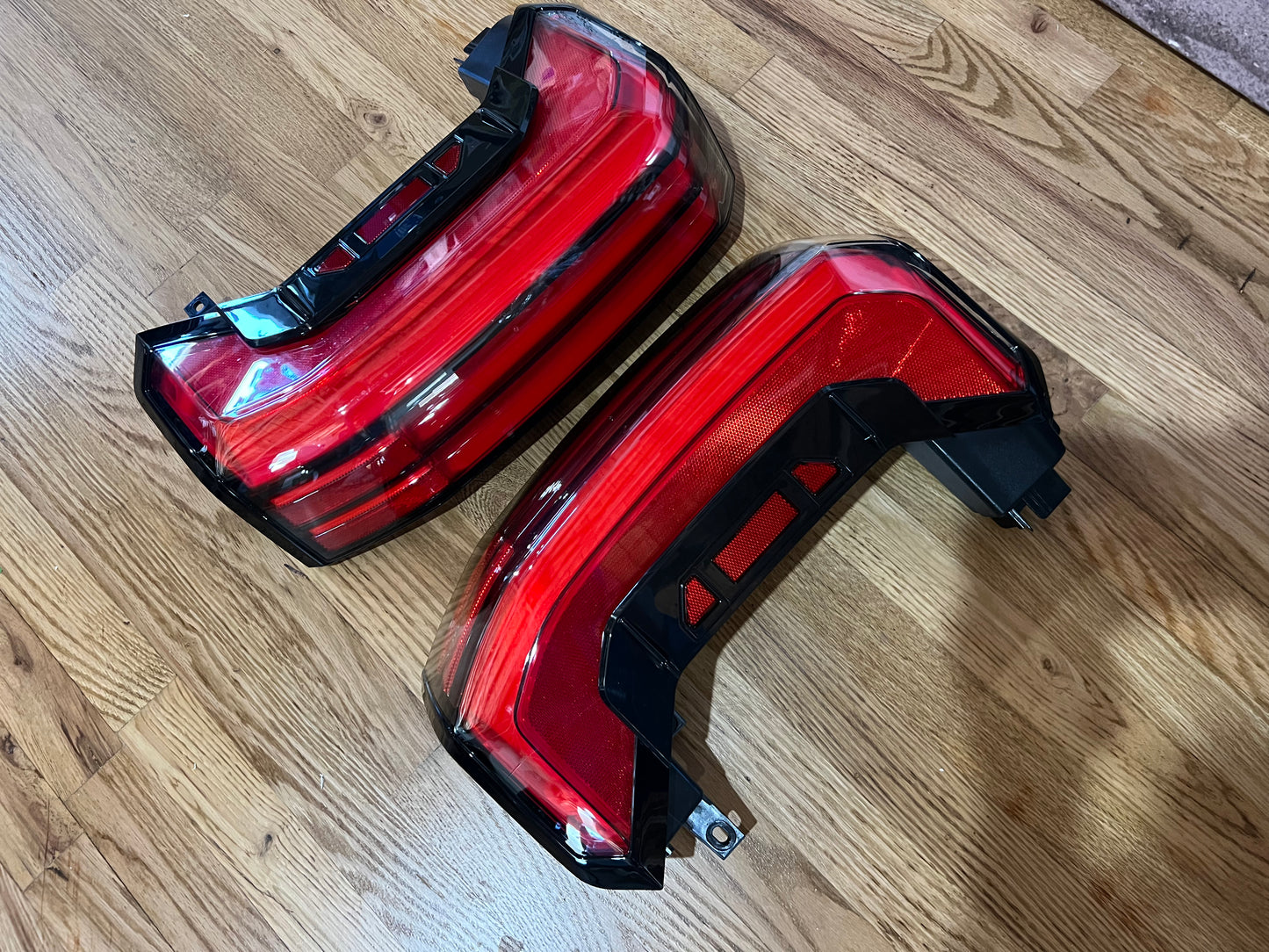 2022-2024 Toyota Tundra OEM LED Tail Lights (with sequential turn signals)