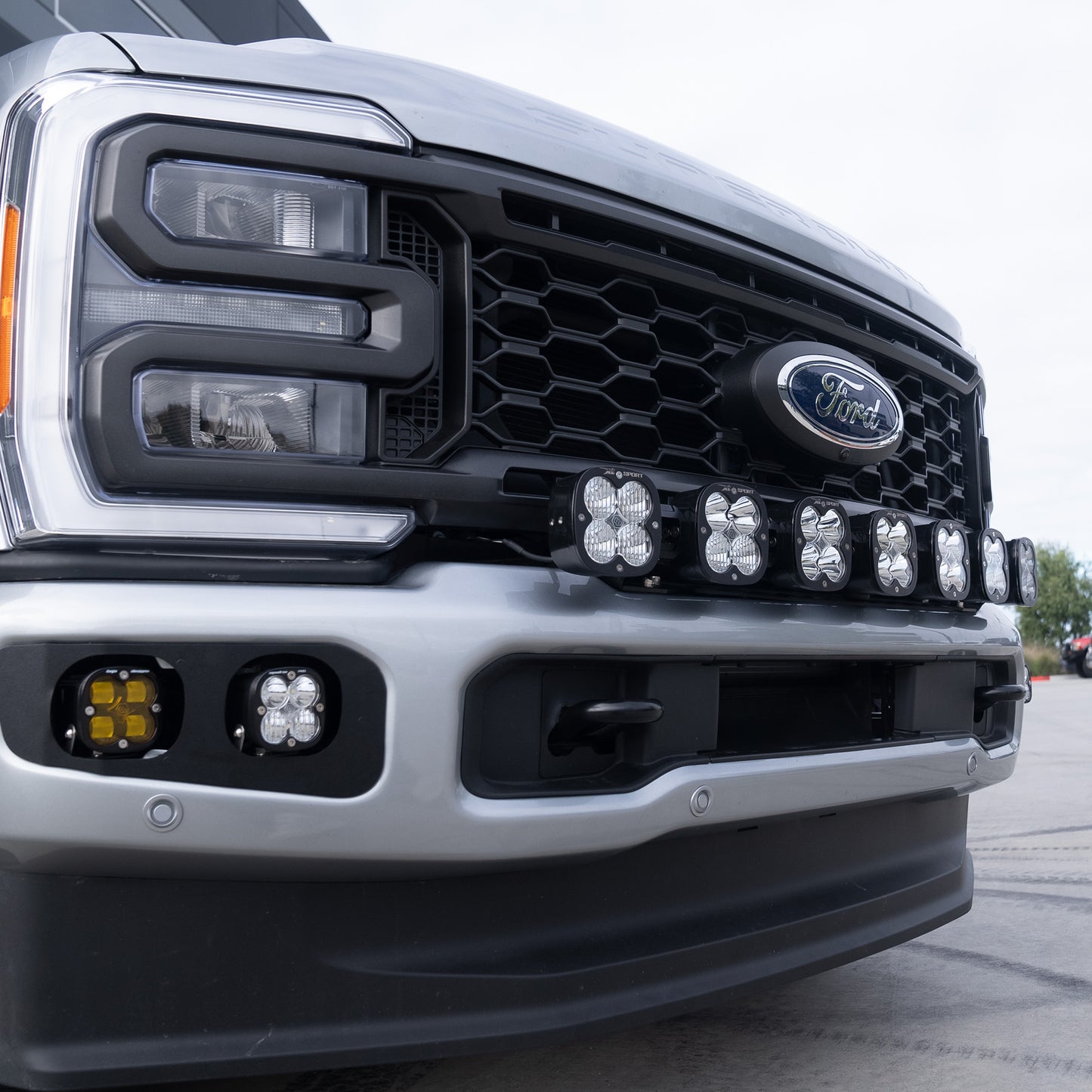 Ford Squadron SAE/Squadron Dual Fog Pocket Light Kit Ford 2023-2024 F250/350 Super Duty SAE Fog Upfitter