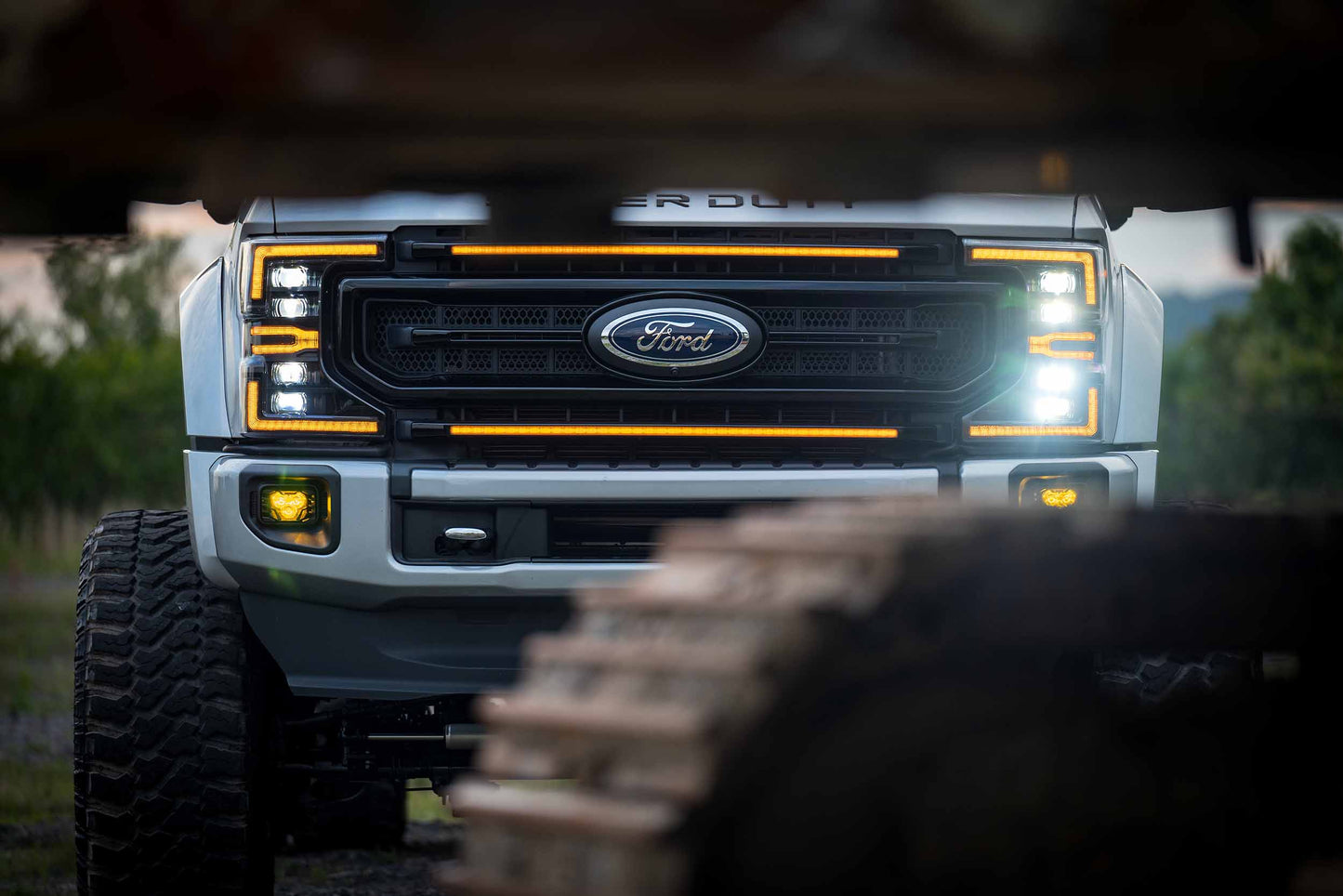 FORD SUPERDUTY F250/F350/F450 (2020-2022): MORIMOTO XBG LED DRL GRILLE (White or Amber)