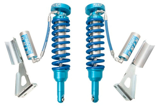 King Shocks | 2005+ Toyota Tacoma - 6 Lug - Front 2.5 Remote Reservoir Coilover - Pair