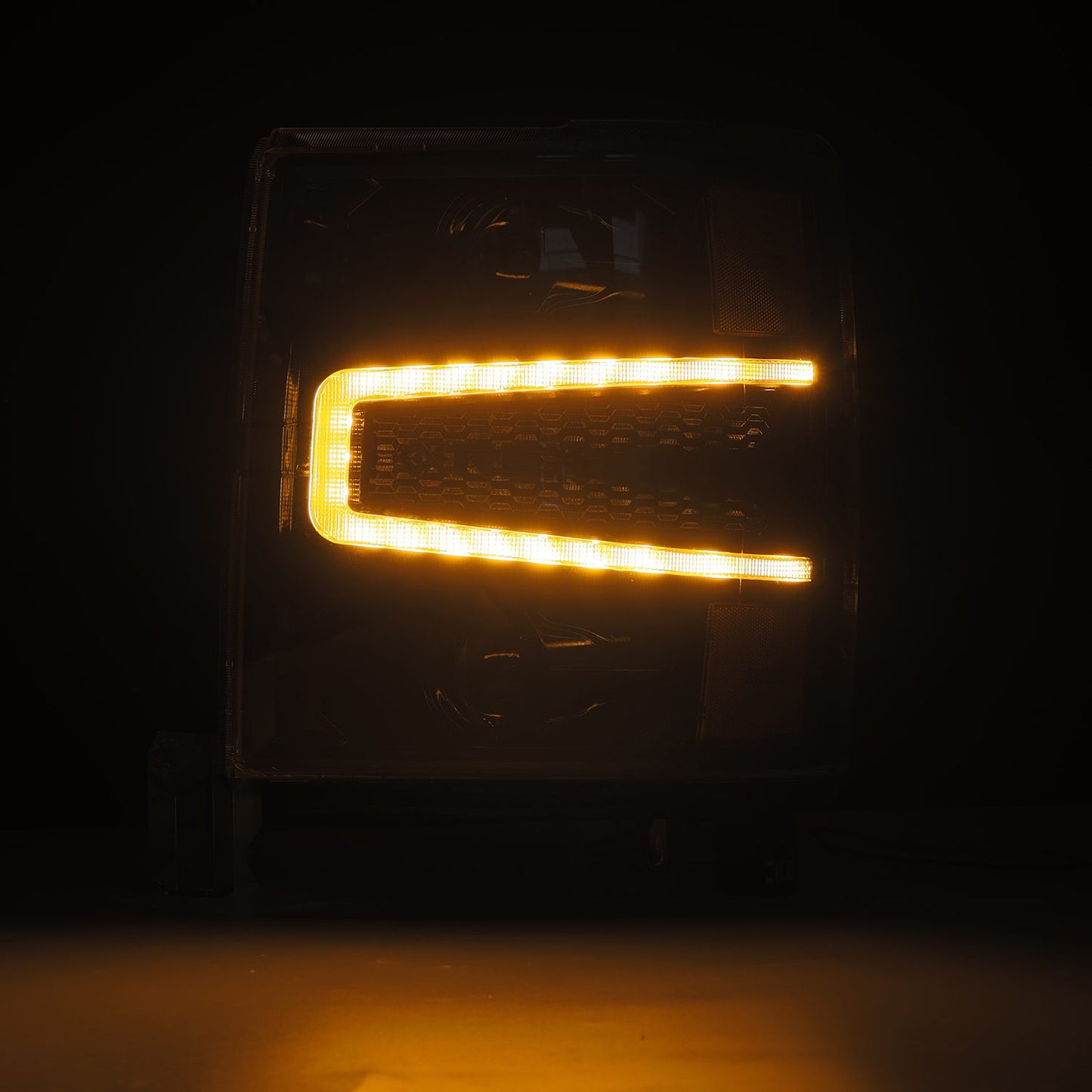 2014-2015 Chevrolet Silverado 1500 Alpharex PRO-Series LED DRL Halogen Projector Headlights