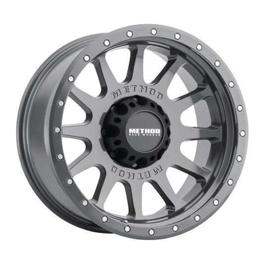 Method | MR605 NV 20x10 -24mm Offset 8x6.5 121.3mm CB Gloss Titanium Wheels